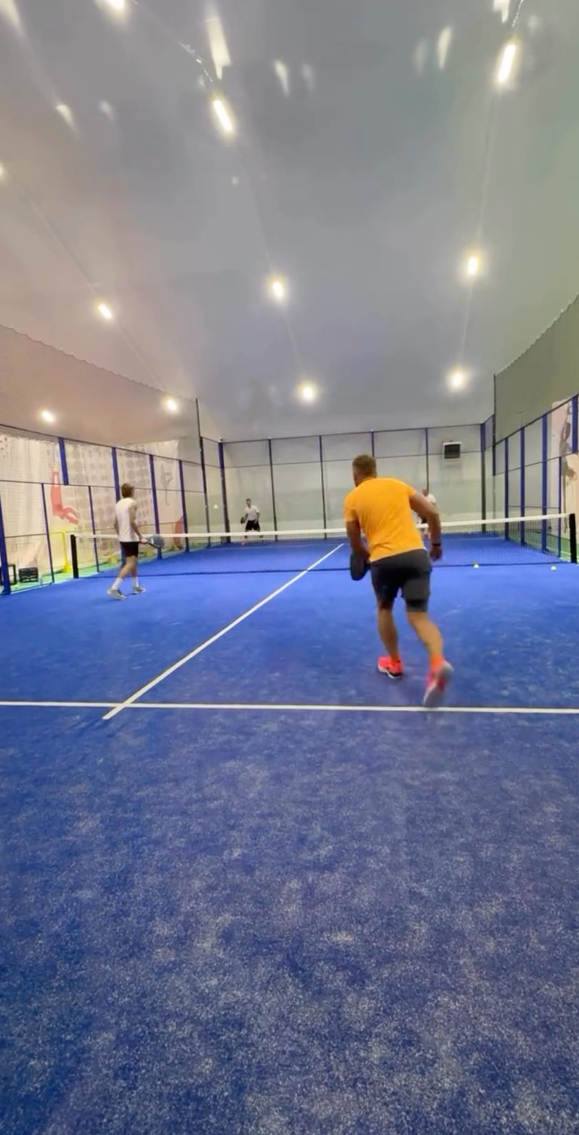 SportVille — падел-клуб